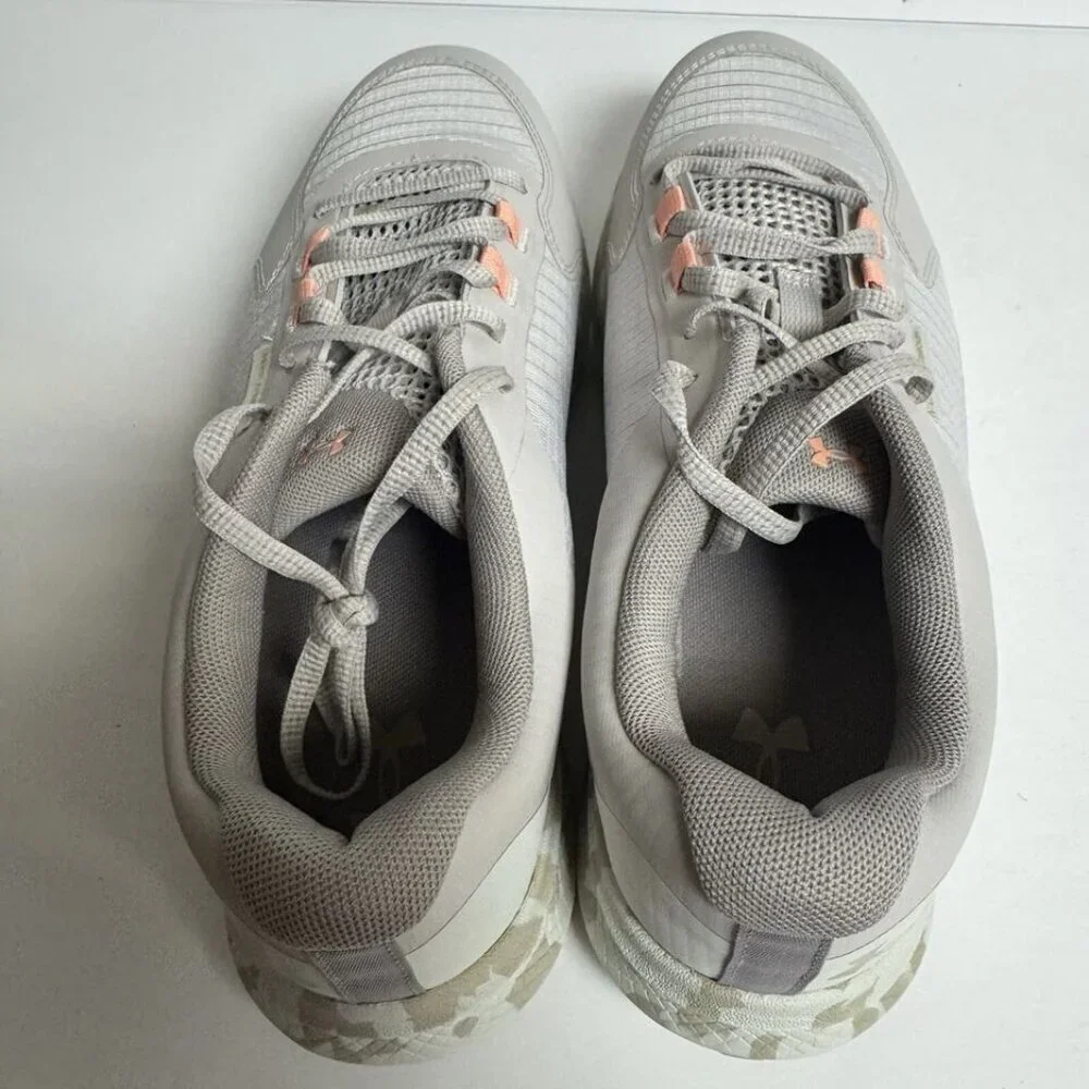 Under Armour Womens Bandit Trail Running Shoe Gray Size 11 M